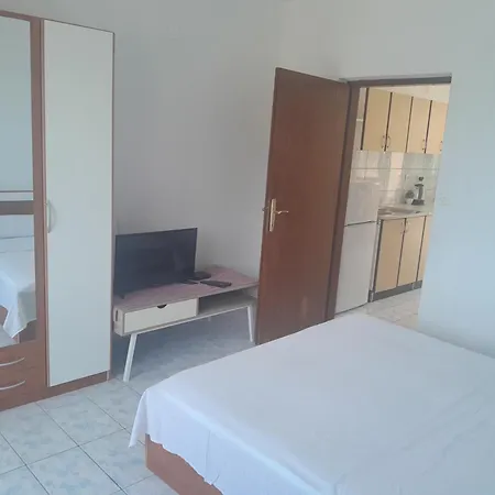 Apartments By The Sea Cove Pjestata, Peljesac - 14440 Ston Room photo