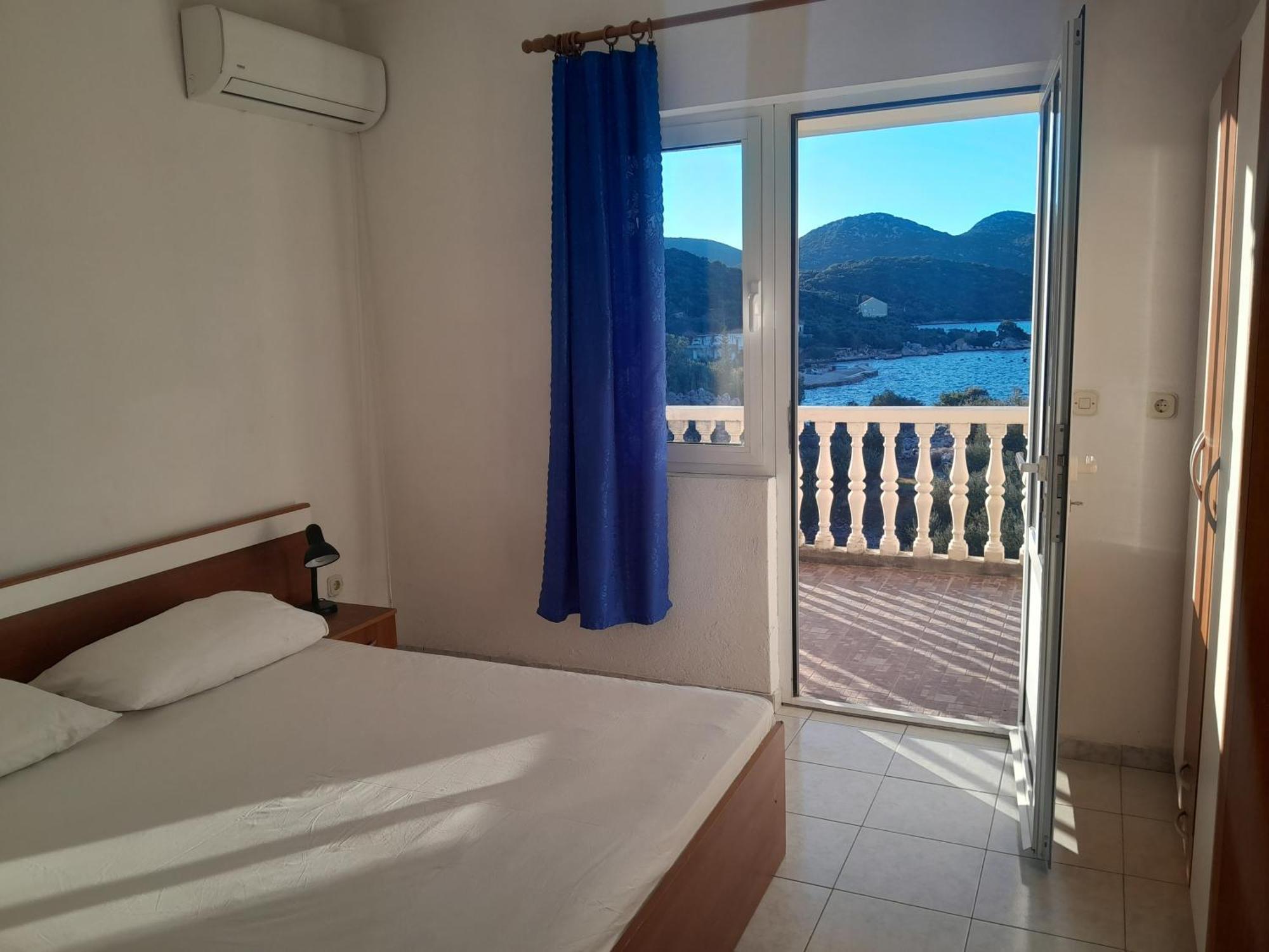 By The Sea Cove Pjestata, Peljesac - 14440 Ston